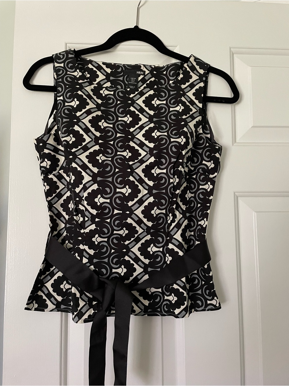 H&M Black & White Sleeveless Peplum Top with Waist Tie